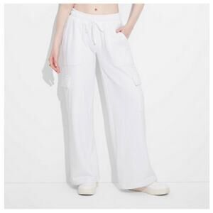Wild Fable Wide Leg Cargo Sweatpants in White - Size XXS - Preowned